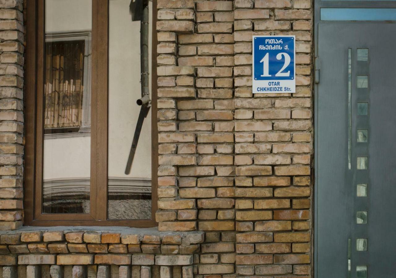Brick Walls 哥里 外观 照片